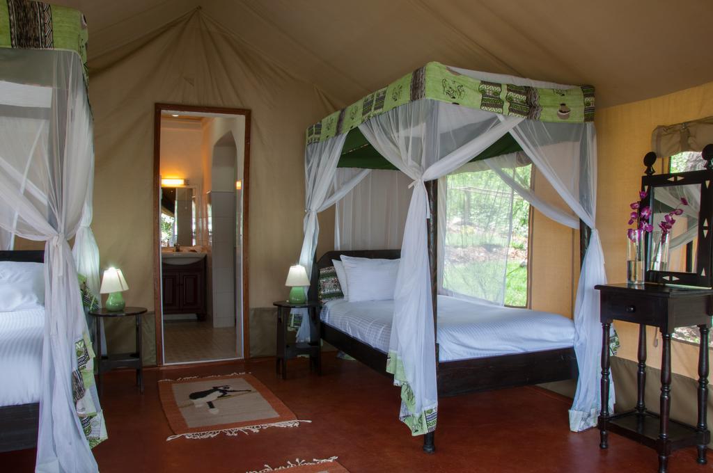 נאיוואשה Crater Lake Tented Camp And Game Sanctuary מראה חיצוני תמונה
