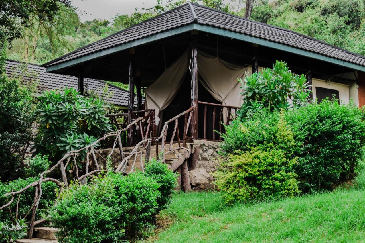 נאיוואשה Crater Lake Tented Camp And Game Sanctuary מראה חיצוני תמונה